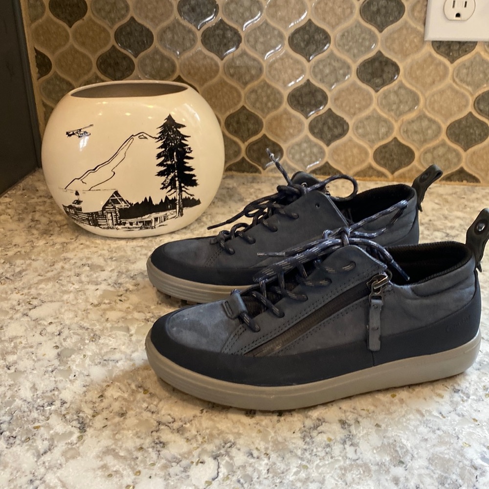 ECCO Womens Soft 7 Tred Zip Gore-Tex Marine Yak Nubuck Walking Shoes